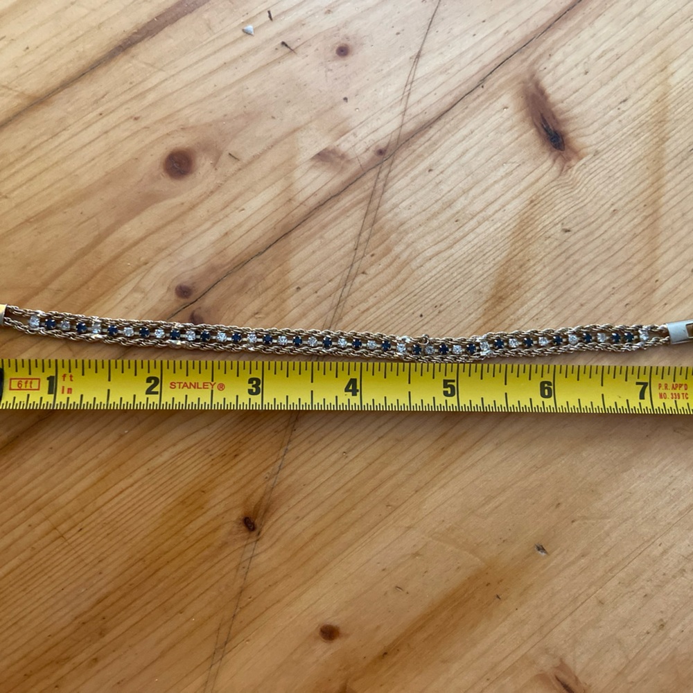 Women’s bracelet
